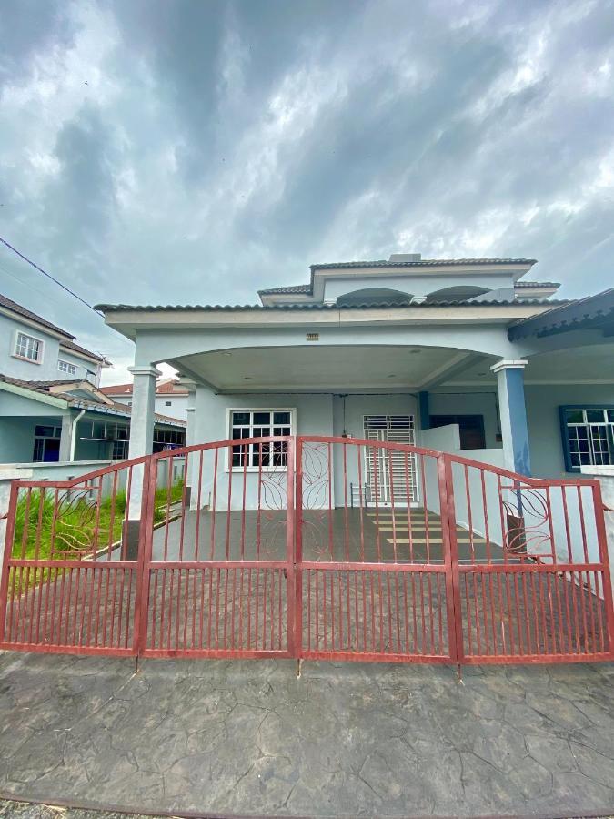 Desyafiq Homestay Kuala Kedah Εξωτερικό φωτογραφία